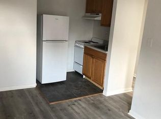 2212 South St #2F, Philadelphia, PA 19146