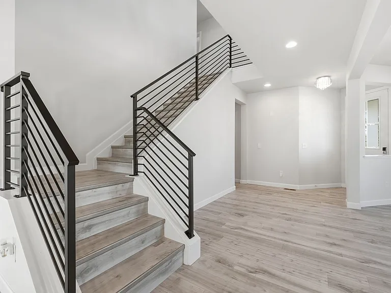 27615 E Geddes Pl — Photo 14