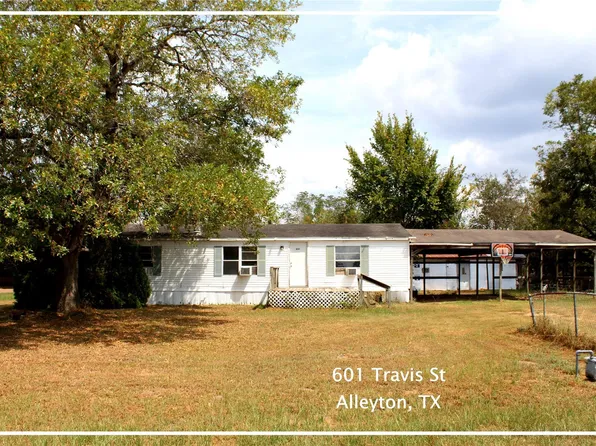 601 Travis St, Alleyton, TX 78935