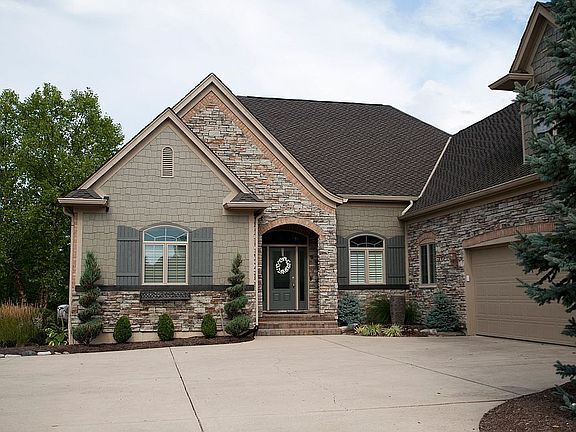 2nd image of 11167 Ashbury Meadows Dr