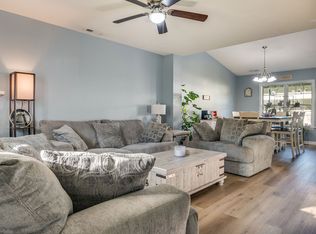 205 Winners Cir S, Jacksonville, NC 28546