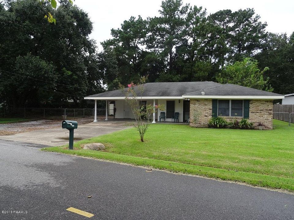 1st image of 102 Leahy Dr