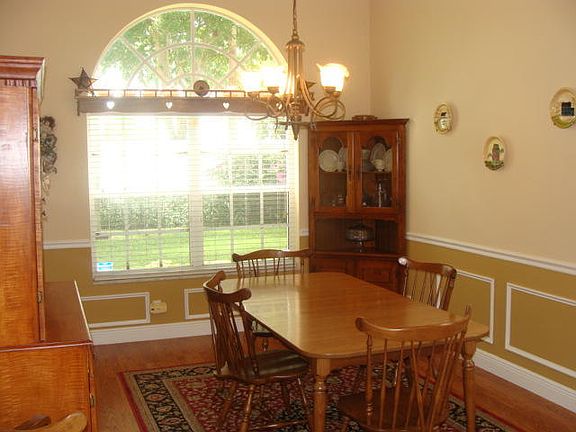 5th image of 6054 Newport Village Way