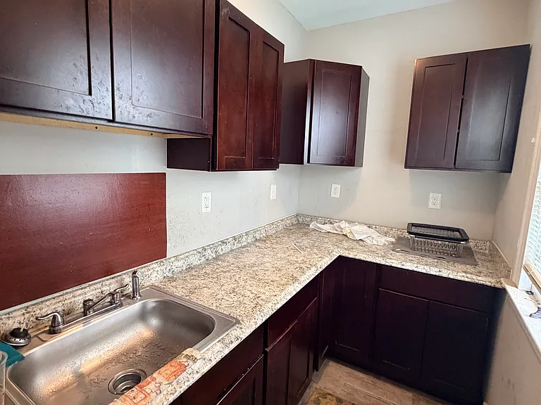 73 Gibbs St #2 — Photo 10