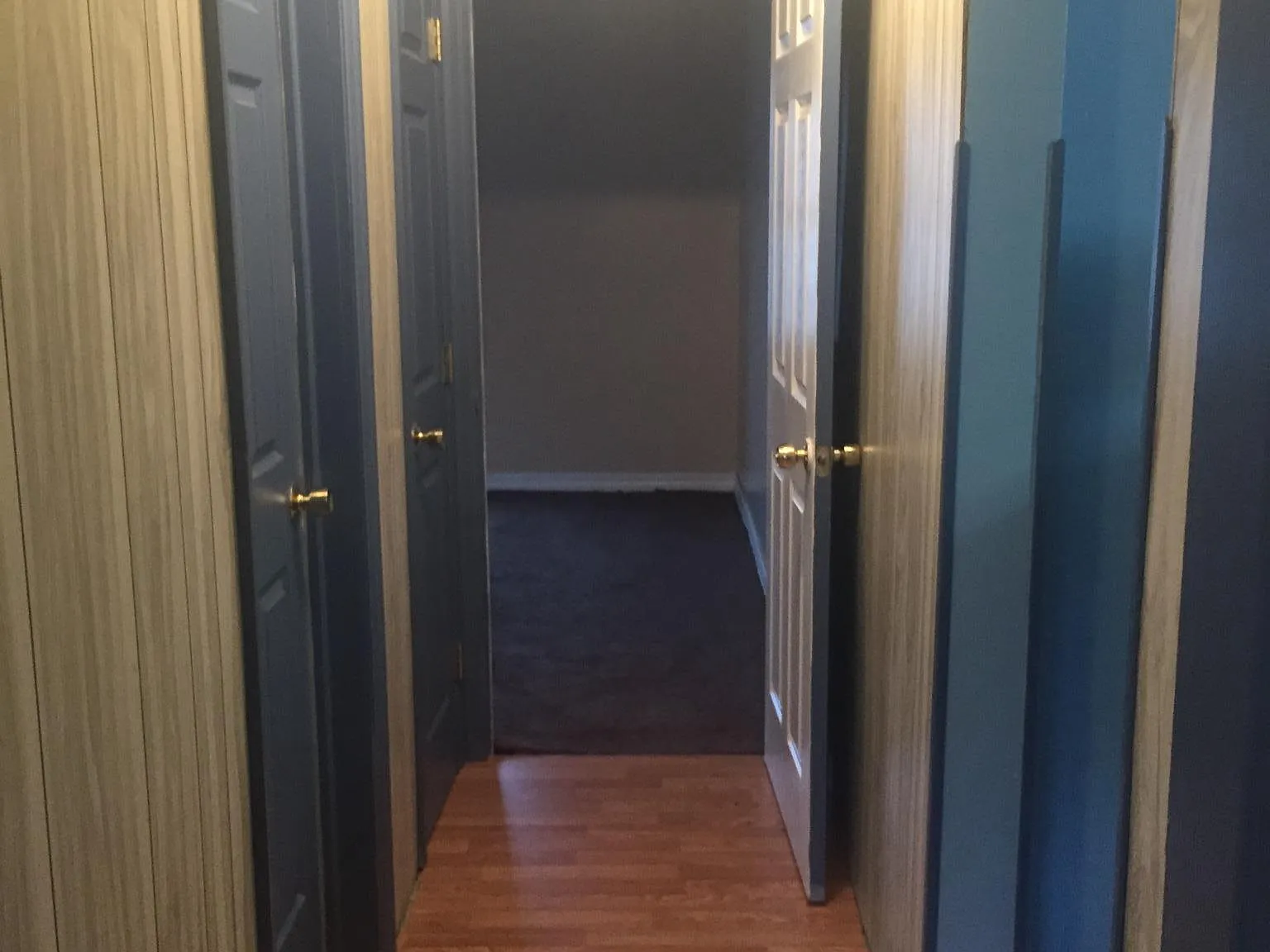 3 bed, 1000 sqft, $2,300 — Photo 2