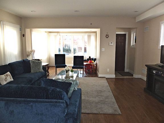 5th image of 3833 Bedford Ave