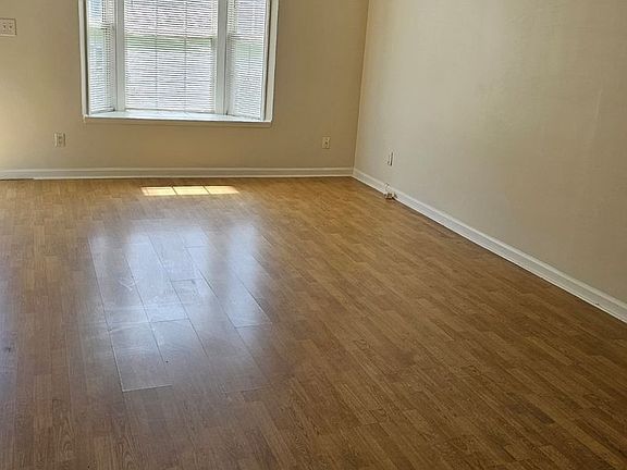 3rd image of 29 Portside Ct