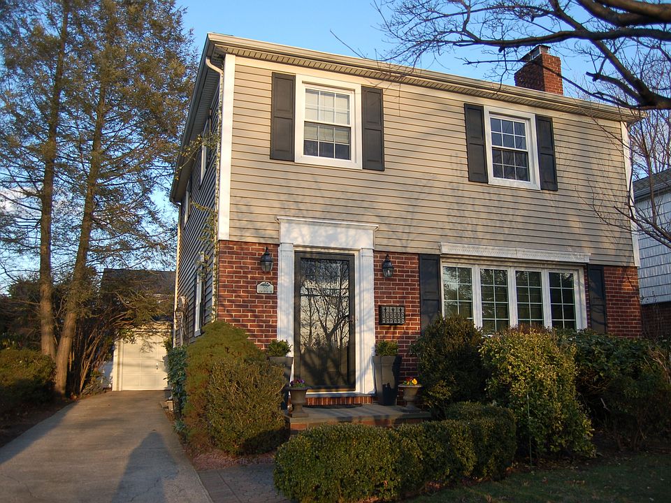 1st image of 153 New Hyde Park Rd