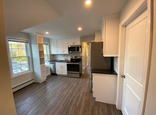 33 Ethan Allen Hwy APT 3, Ridgefield, CT 06877