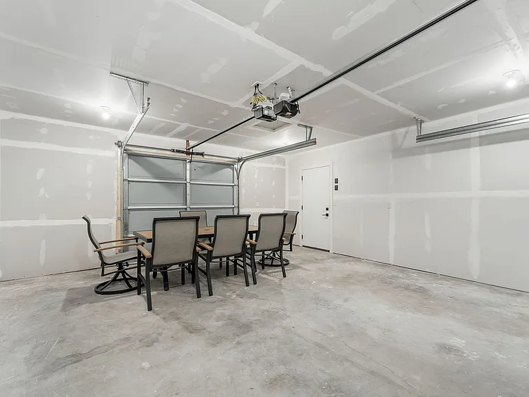 1205 S 7th Ave — Photo 38