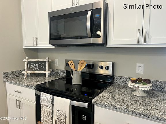 5th image of 209 Holly Sands Loop