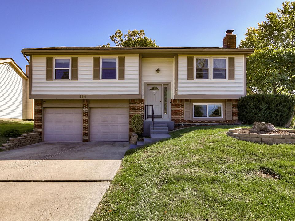1st image of 564 Saddletree Dr