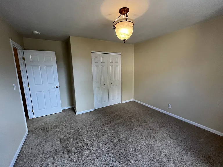 4575 Kincaid Ct — Photo 20