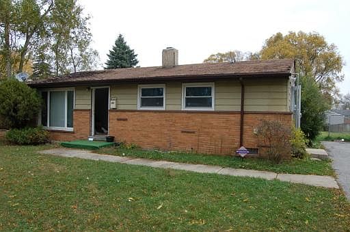 1st image of 16359 S Plymouth Dr