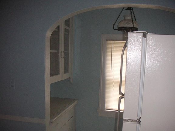 4th image of 1819 Hancock St