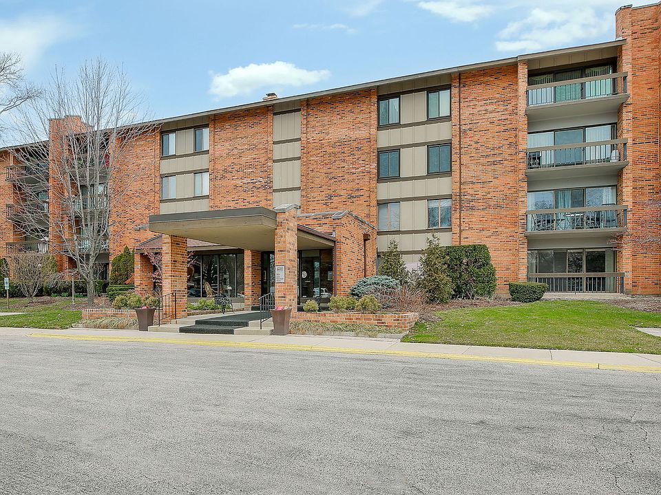 1st image of 201 Lake Hinsdale Dr APT 212