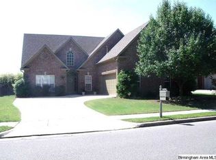 5932 Lake Cyrus Dr, Hoover, AL 35244