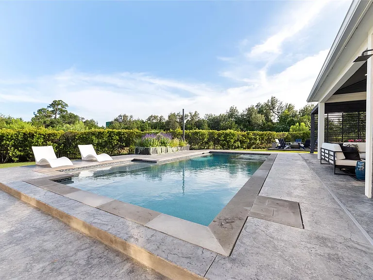 716 Crestone Stream Dr — Photo 32