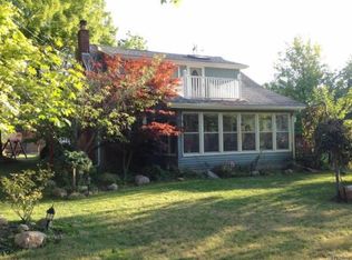 61 Middle Ln, Angola, NY 14006