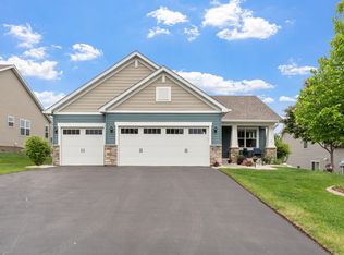 20938 Grommet Ave, Lakeville, MN 55044
