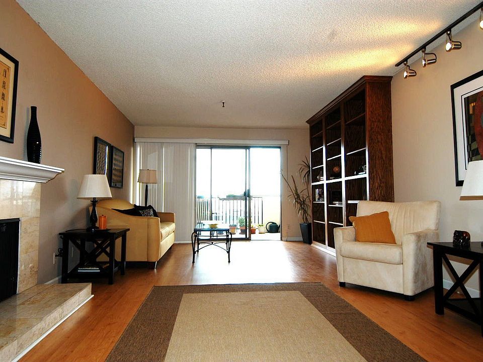 Living room exits to south facing patio