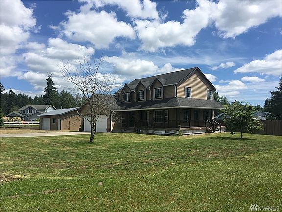 2nd image of 3119 Loma Vista Ln SE