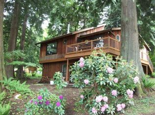 583 W Lake Samish Dr, Bellingham, WA 98229