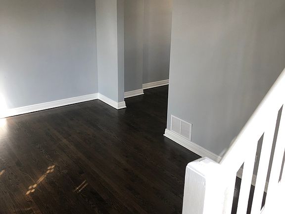 4th image of 335 Geneva Ave