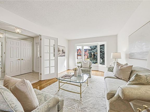 5th image of 1595 Flamborough Cir