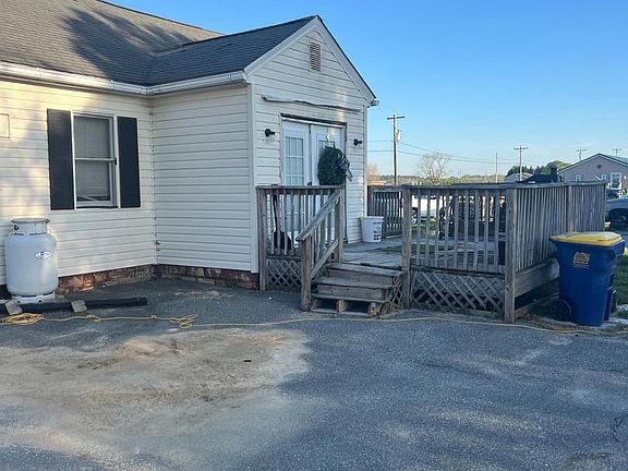 4th image of 7599 Marshall St