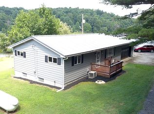 1010 Avalon Rd SW, Dellroy, OH 44620