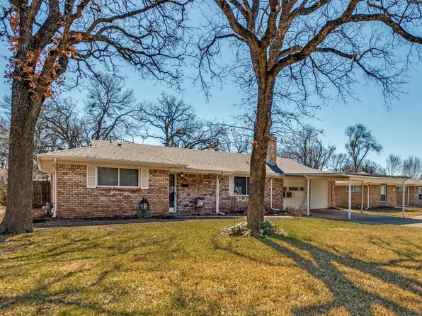 502 Martin Ln, Euless, TX 76040