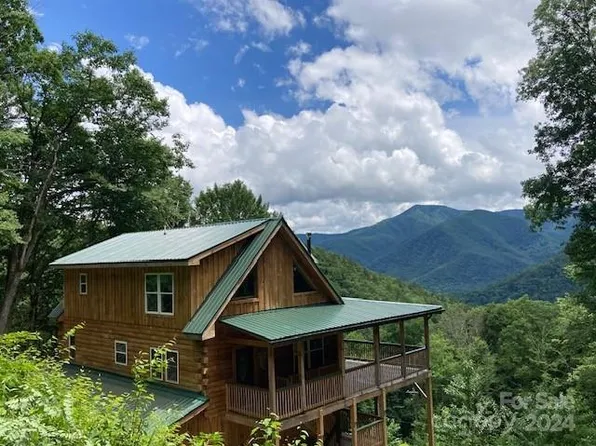 1330 Sheepback Mountain Rd, Maggie Valley, NC 28751