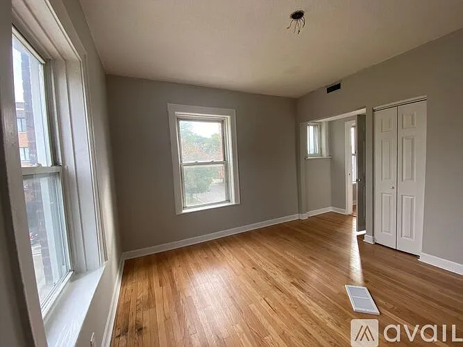 4626 W Lawrence Ave #2 — Photo 4