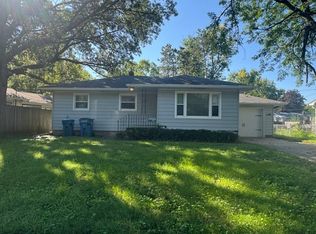1311 Anthony Pl, Camanche, IA 52730