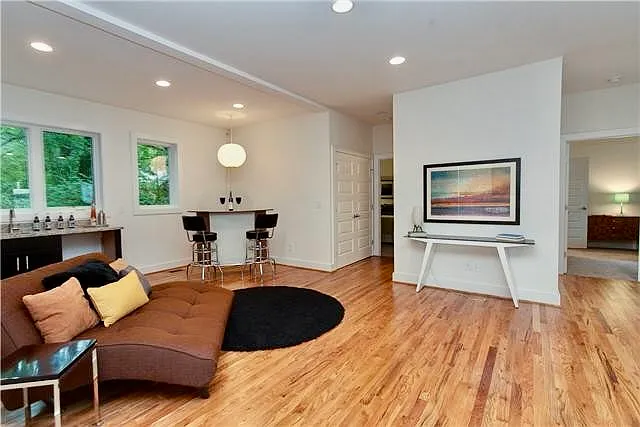 1820 Wildwood Ave #B — Photo 5
