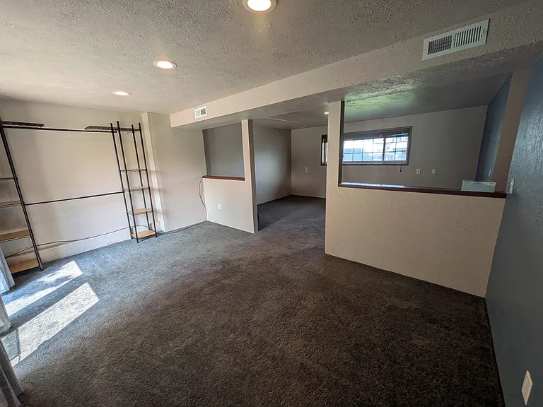 8015 W Hood Ave — Photo 10
