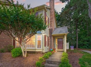 2941 Faversham Pl, Raleigh, NC 27604