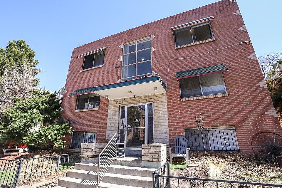 2nd image of 1020 N Ogden St APT 302