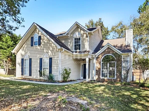 201 Oak Vista Ct, Lawrenceville, GA 30044