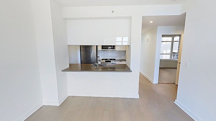 1st image of 45 Hoyt St APT 4D