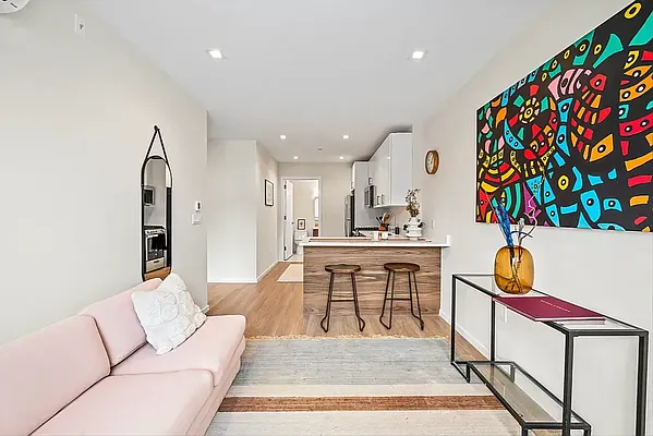 Rented by Living New York | media 19