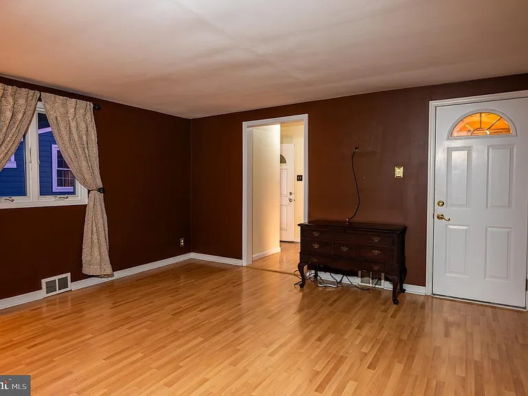 2597 Carrell Ln — Photo 11