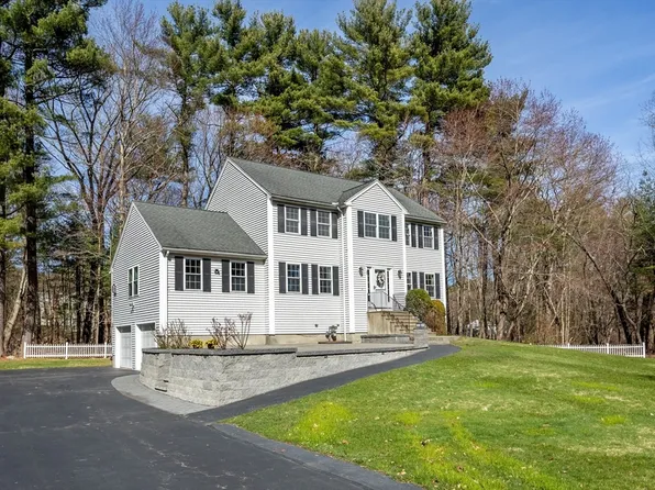 28 Westwood St, Burlington, MA 01803