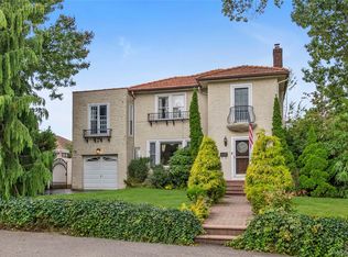 14-84 164 Street, Beechhurst, NY 11357