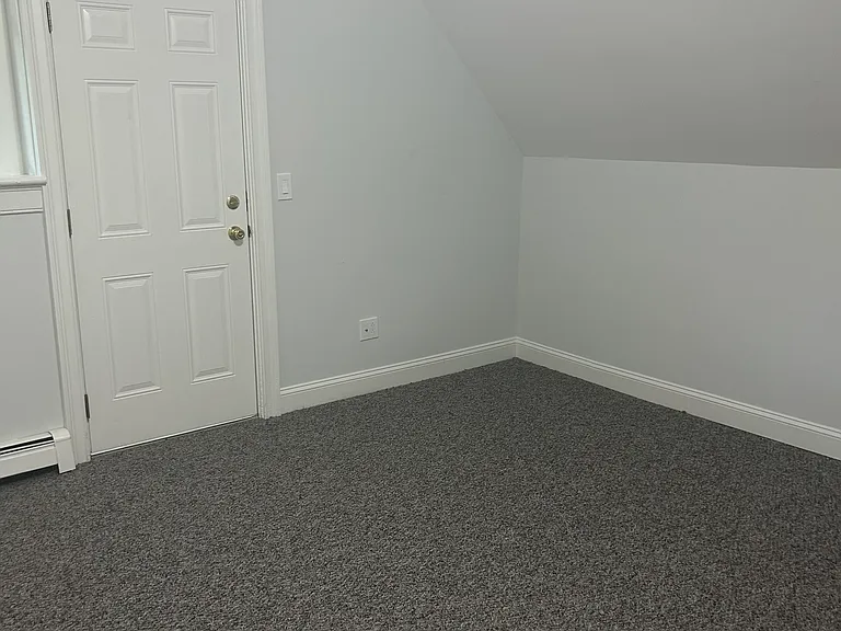 304 Caroline St #5 — Photo 6