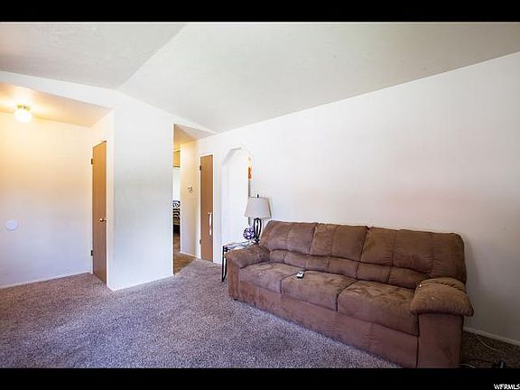 5th image of 3523 S Garden Gate Dr