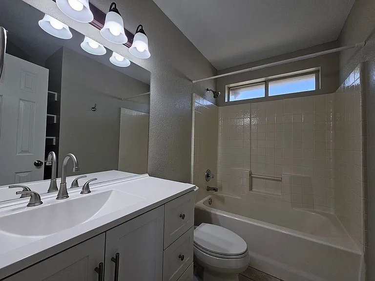 4211 Breckenridge Dr — Photo 17