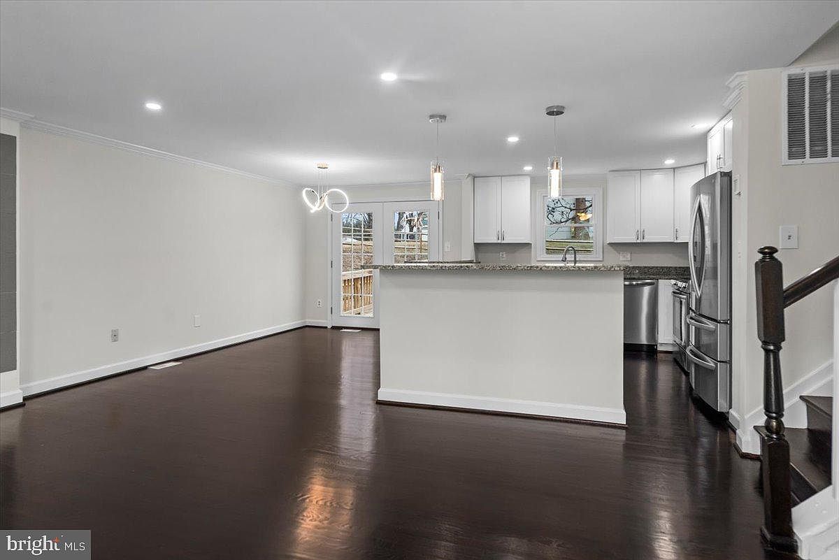 6867 Happyheart Ln, Columbia, MD 21045 | Zillow