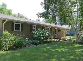 602 Maple Dell Rd, Cambridge, MN 55008